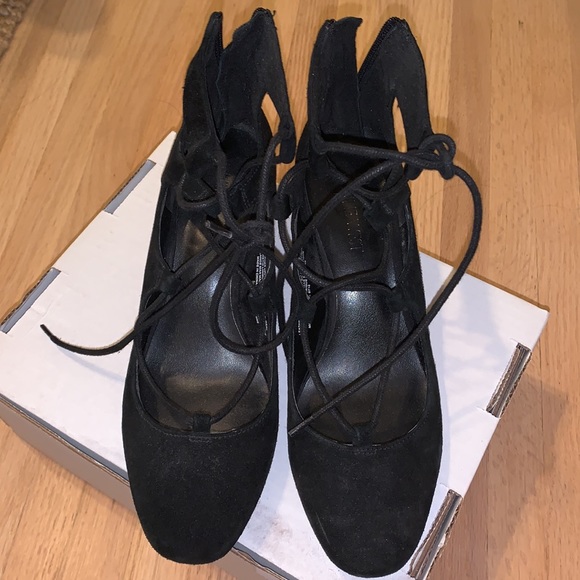 Nine West Foncesa Lace up Heels - Picture 7 of 8